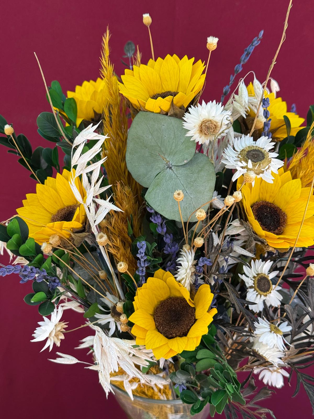 Bouquet of 6 Preserved Sunflowers