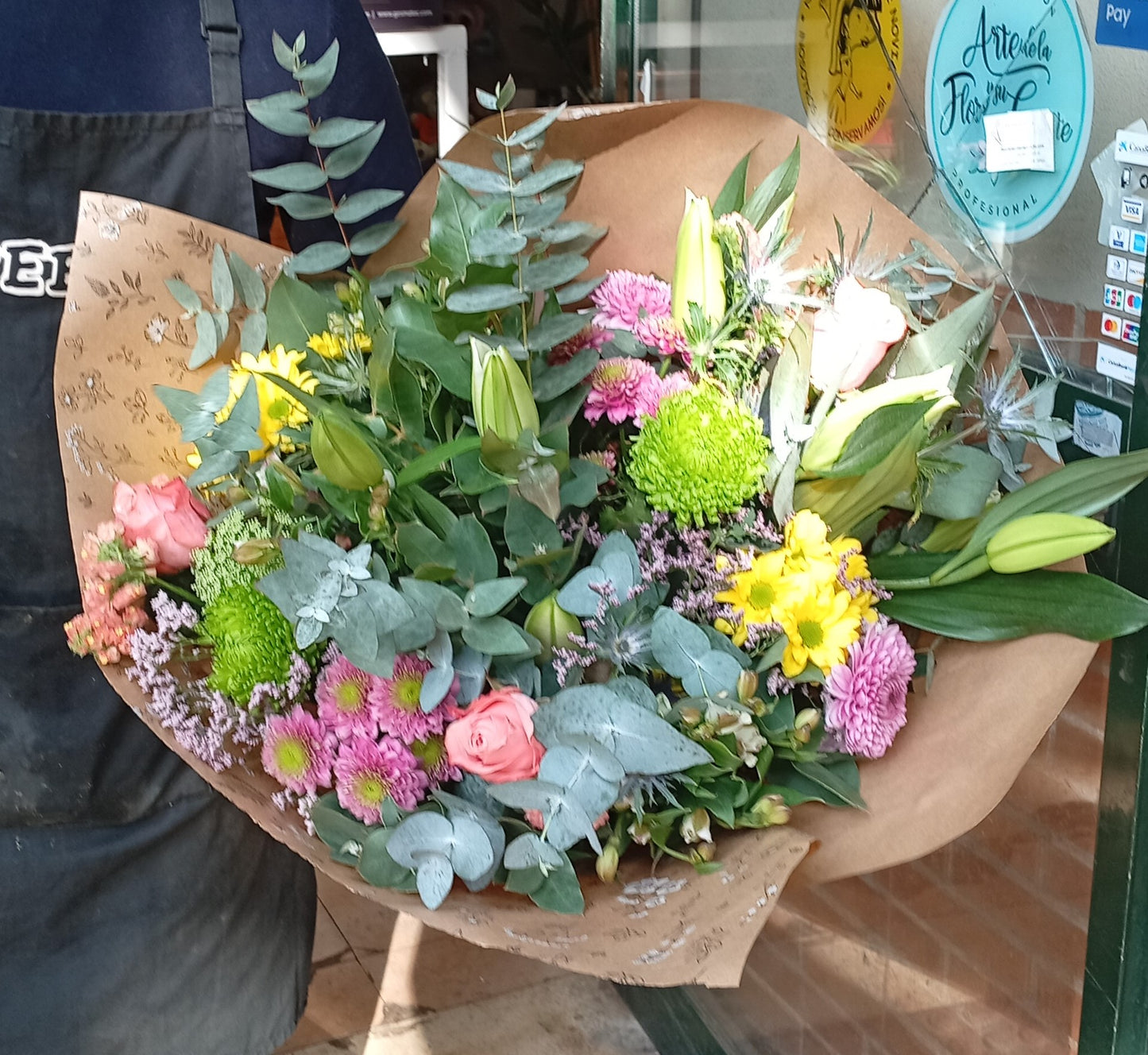 Ramo de flores variadas Floristería en Málaga