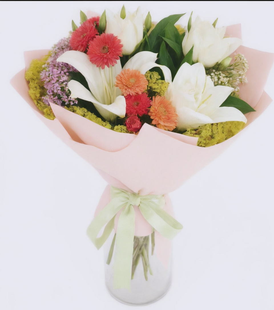 Ramo de flores variado Floristería en Málaga